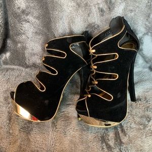 Black, Gold Heels